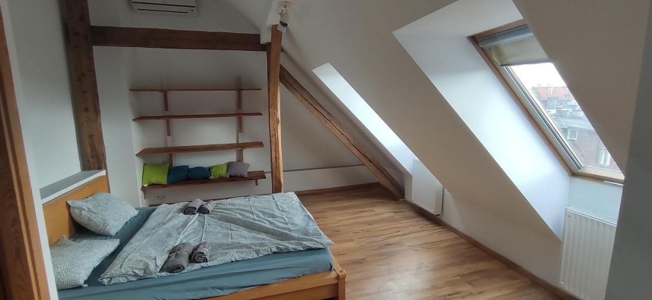 Apartament Gliwice Centrum Bagian luar foto