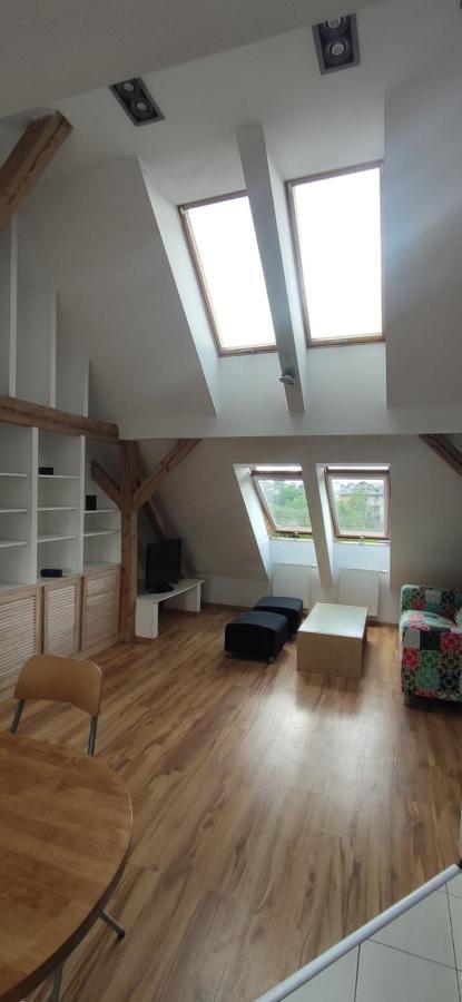 Apartament Gliwice Centrum Bagian luar foto